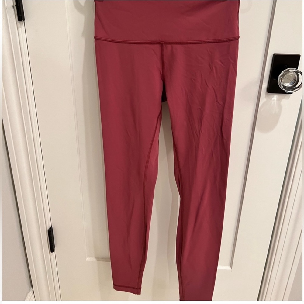 Lululemon Wunder Under leggings
